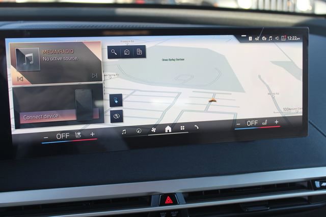 New 2026 BMW iX xDrive45 w/ Premium Package image 15