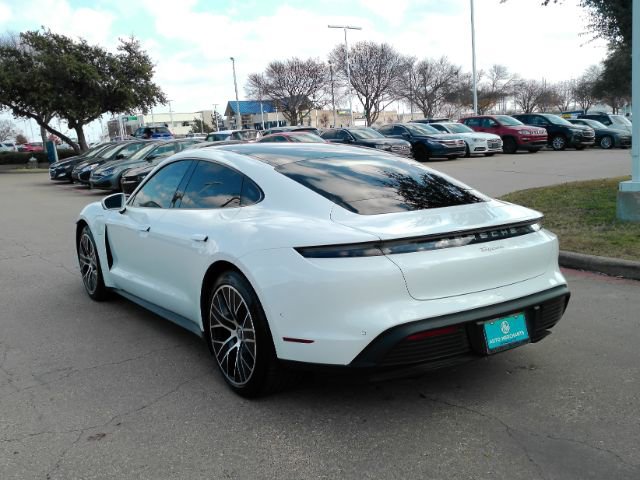 Used 2022 Porsche Taycan image 13