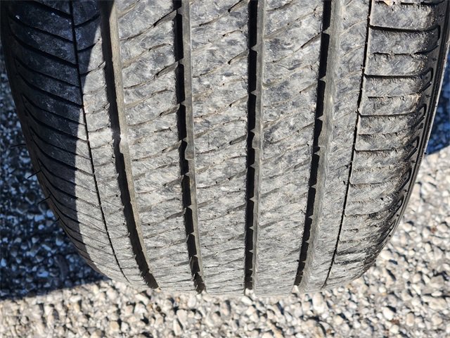 Used 2022 Nissan Kicks S image 11