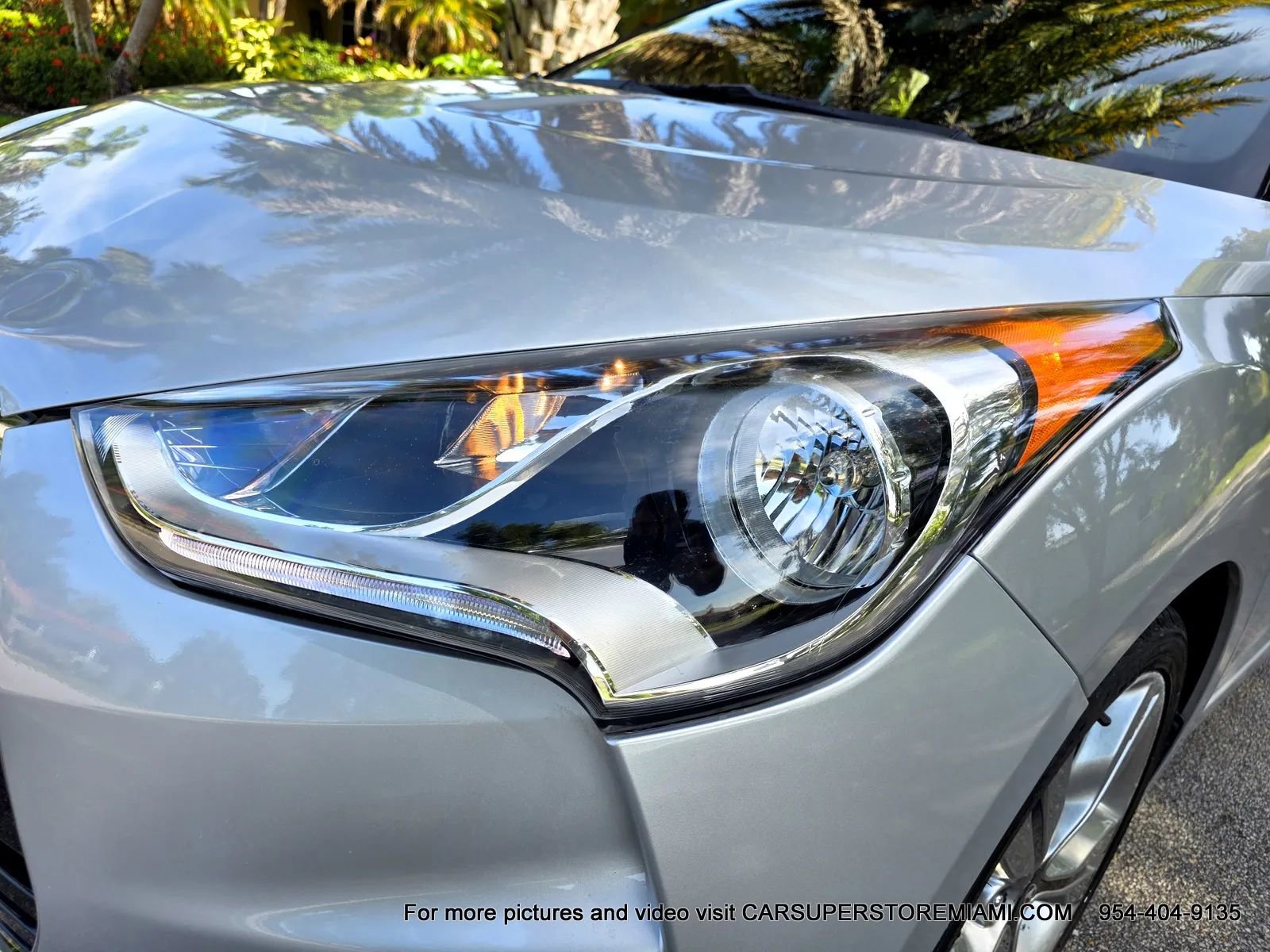 Used 2017 Hyundai Veloster Value Edition FWD image 36