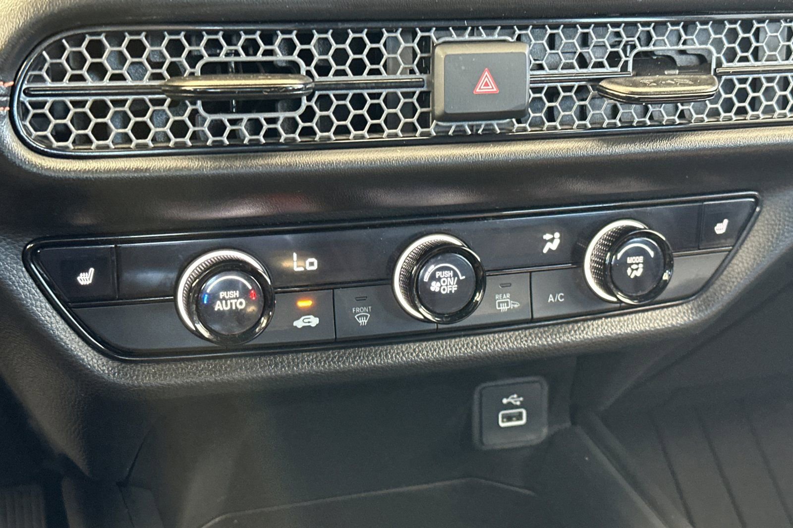 Certified 2025 Honda HR-V Sport image 20