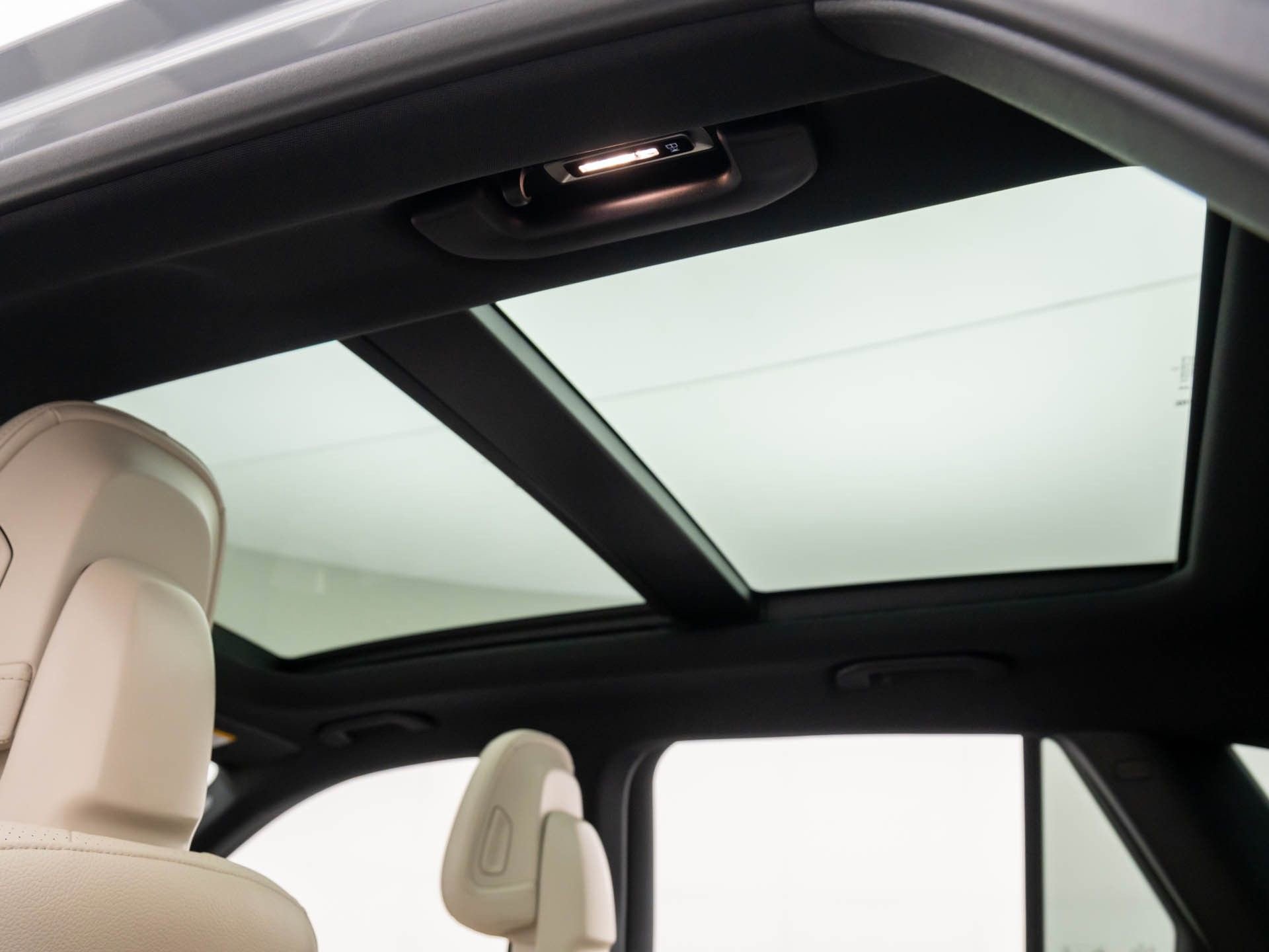 New 2026 Mercedes-Benz GLC 300 4MATIC image 17