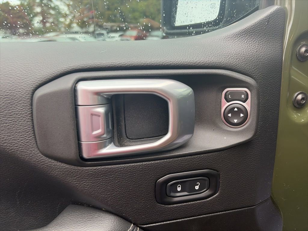 Used 2022 Jeep Gladiator Rubicon w/ LED Lighting Group image 14