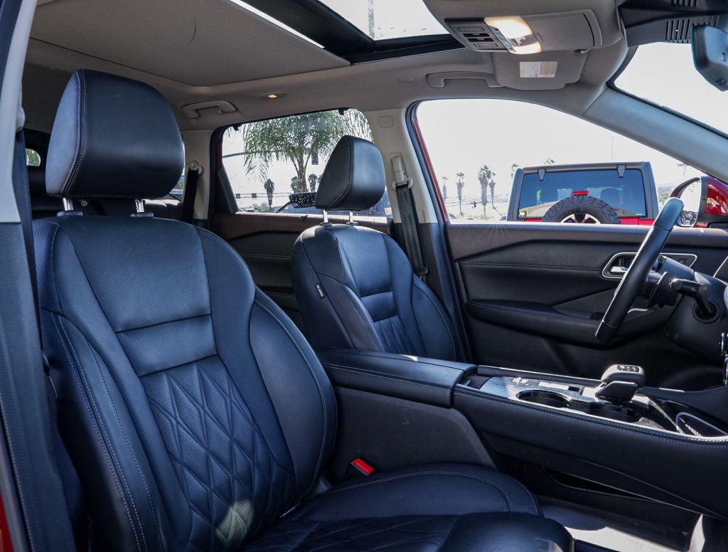 Used 2023 Nissan Rogue Platinum w/ Platinum Premium Package image 20