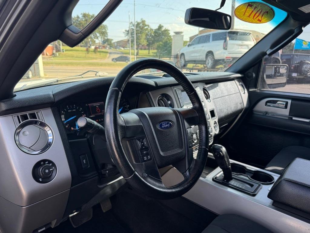 Used 2017 Ford Expedition EL XLT RWD image 10