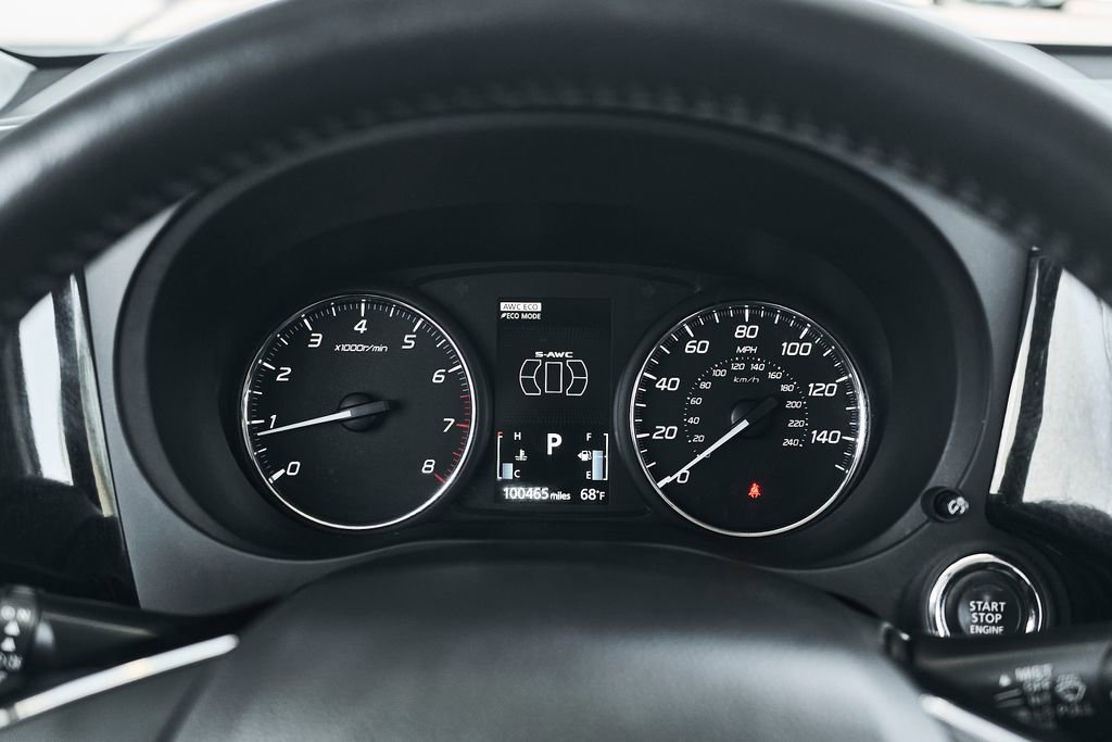 Used 2016 Mitsubishi Outlander SE AWD/4WD image 30