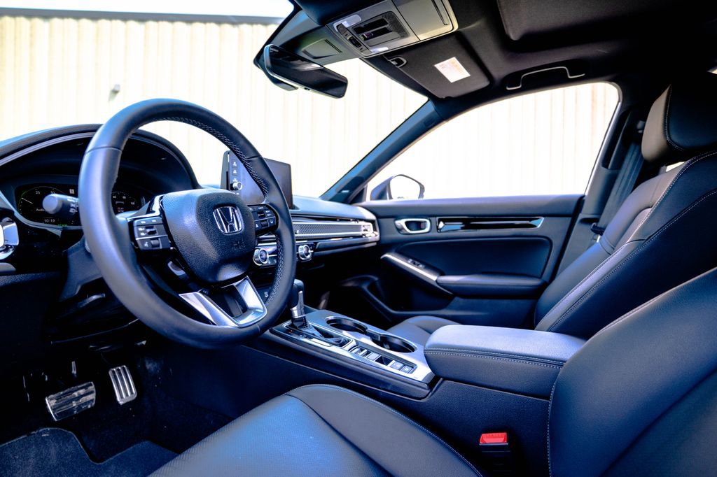 Used 2025 Honda Civic Sport Touring image 5