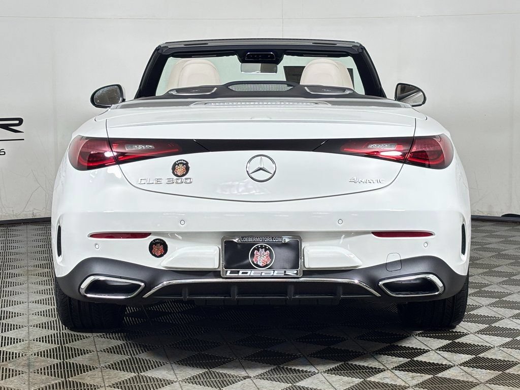 Certified 2026 Mercedes-Benz CLE 300 4MATIC Cabriolet image 4