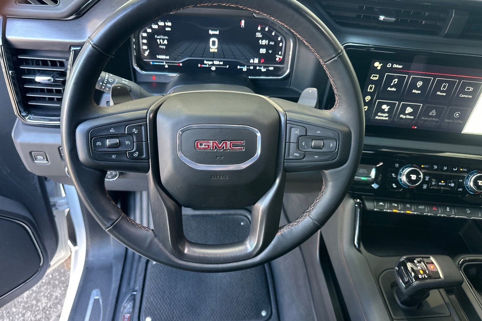 Used 2025 GMC Sierra 1500 AT4 w/ AT4 Premium Package AWD/4WD image 15