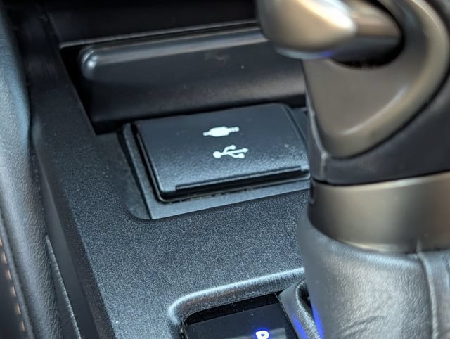 Used 2022 Lexus ES 350 w/ Premium Package FWD image 18