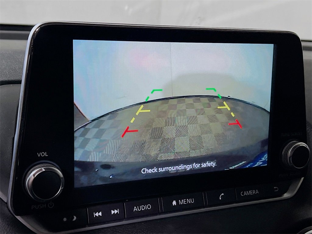 Used 2025 Nissan Sentra SR w/ Midnight Edition image 13