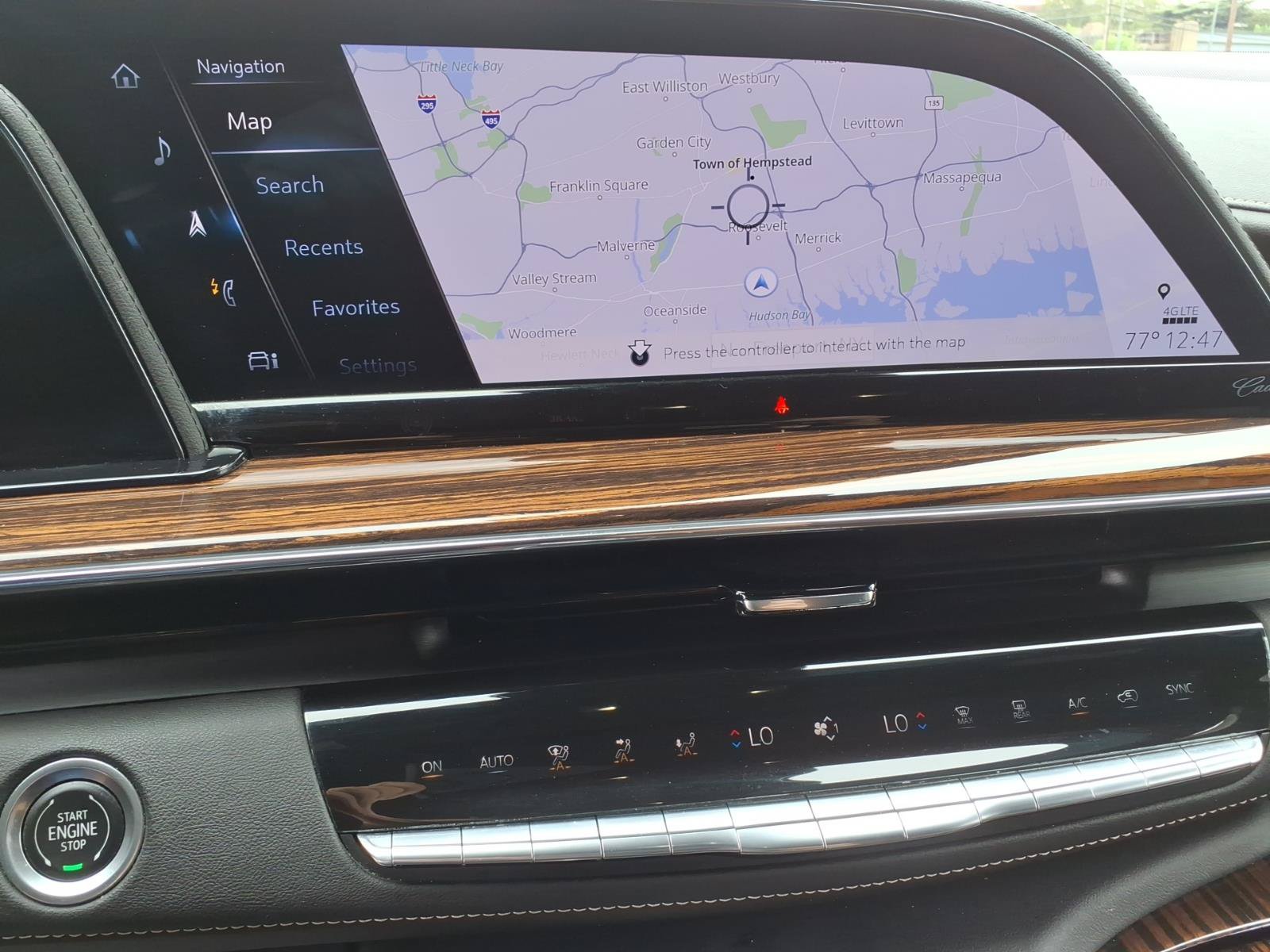 Used 2023 Cadillac Escalade Luxury AWD/4WD image 29