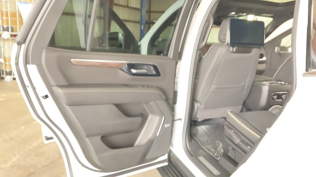 New 2026 Chevrolet Tahoe Premier AWD/4WD image 44