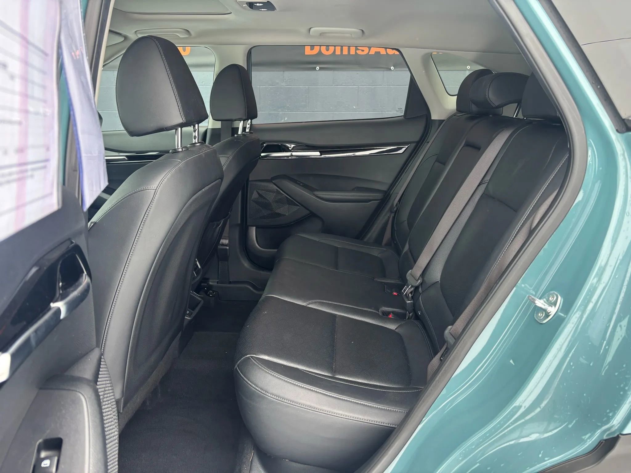 Used 2024 Kia Seltos EX image 17