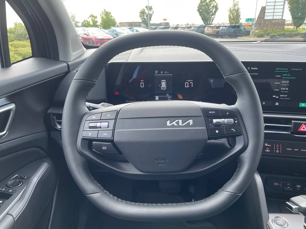 New 2026 Kia Sportage EX w/ EX Panorama Roof Package FWD image 14