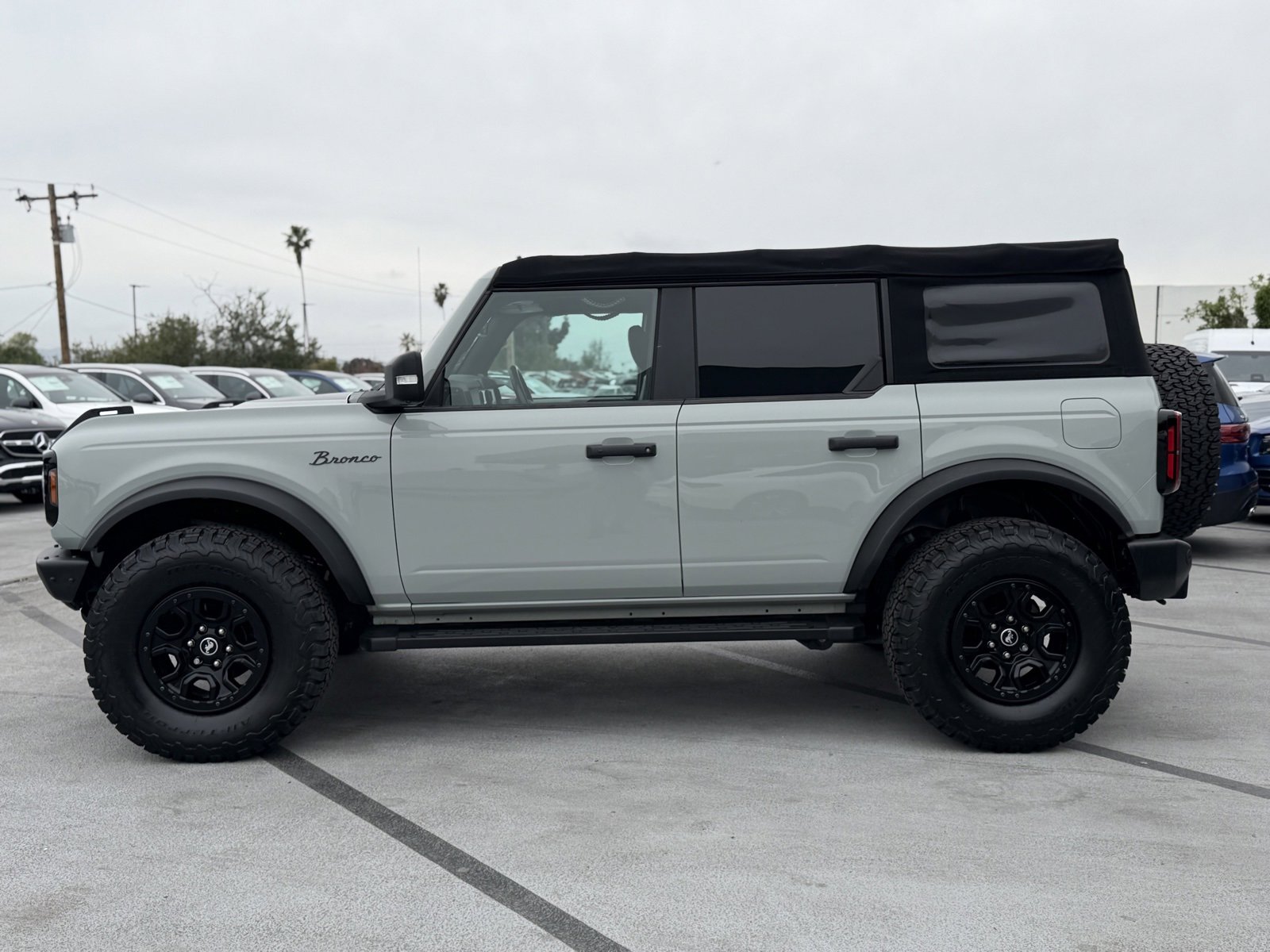 Used 2022 Ford Bronco Wildtrak image 7