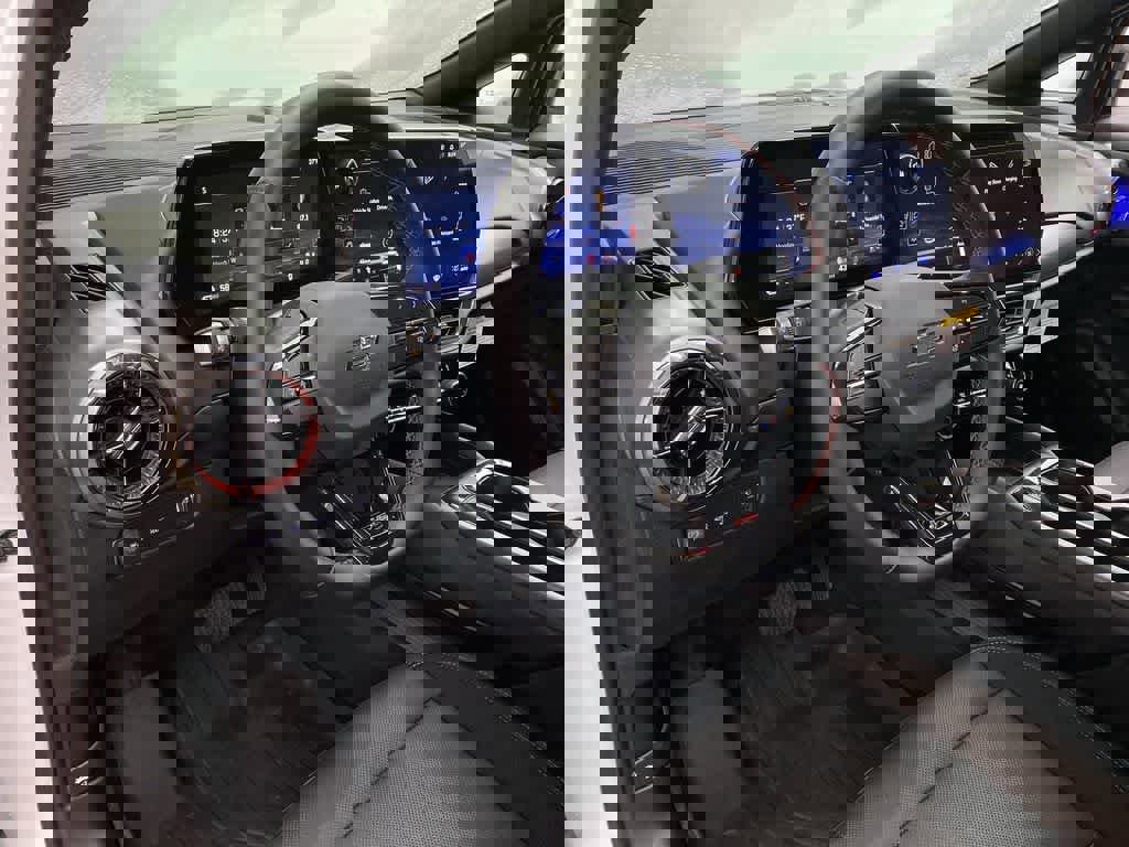 Used 2024 Chevrolet Equinox EV RS image 2