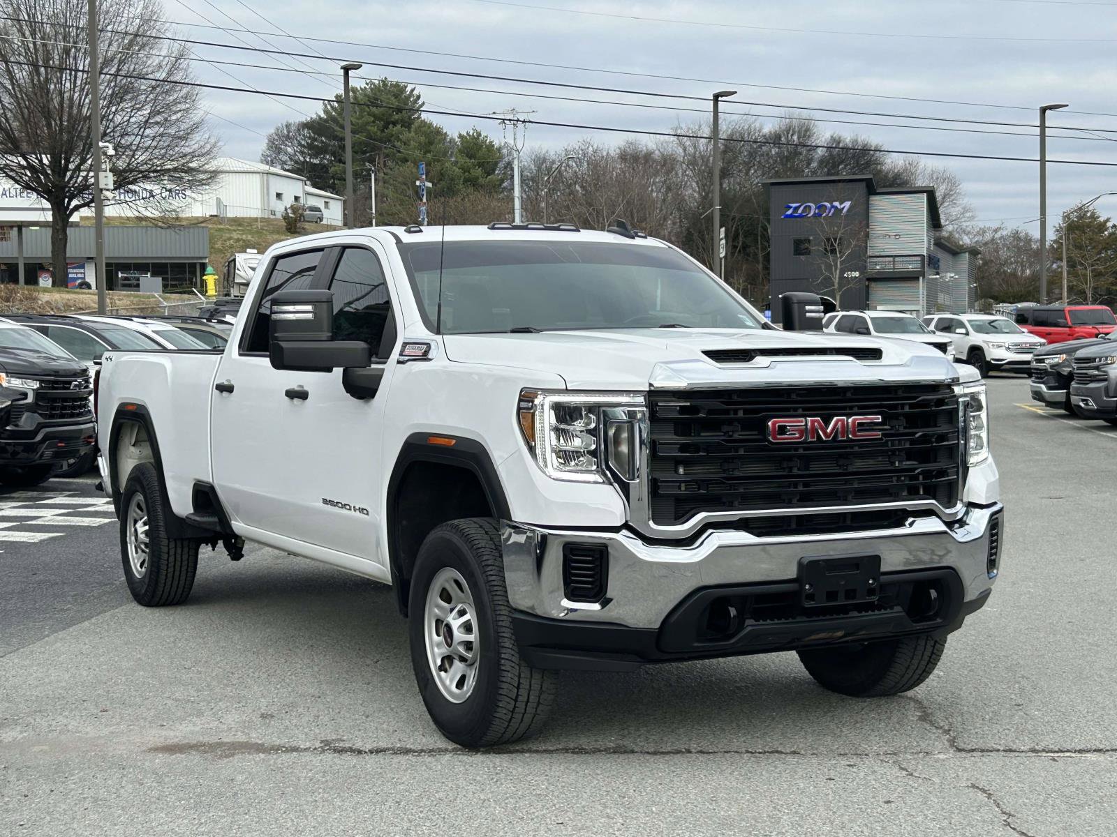 Used 2023 GMC Sierra 3500 Pro w/ Convenience Package image 1