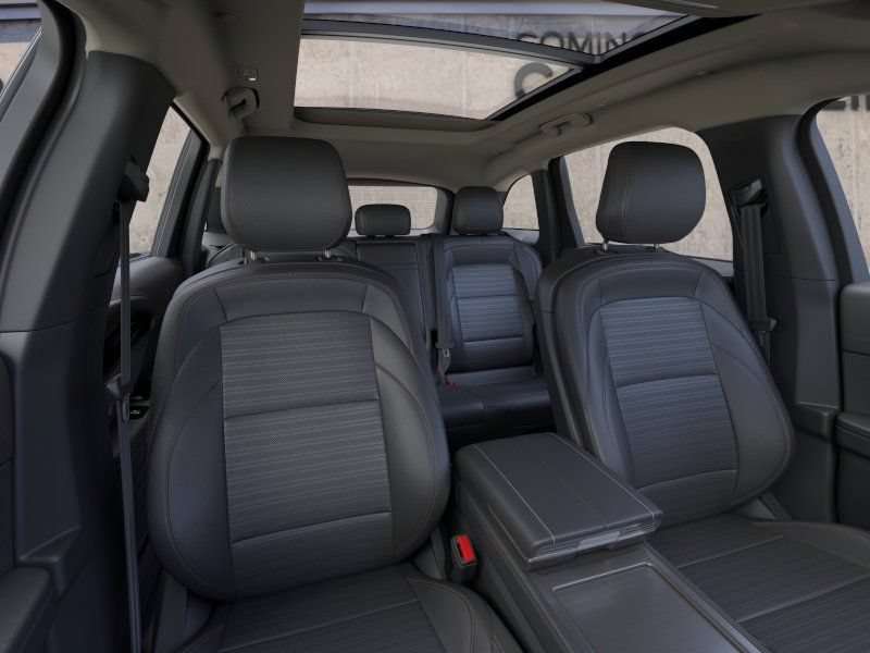 New 2026 Lincoln Nautilus Reserve AWD/4WD image 10