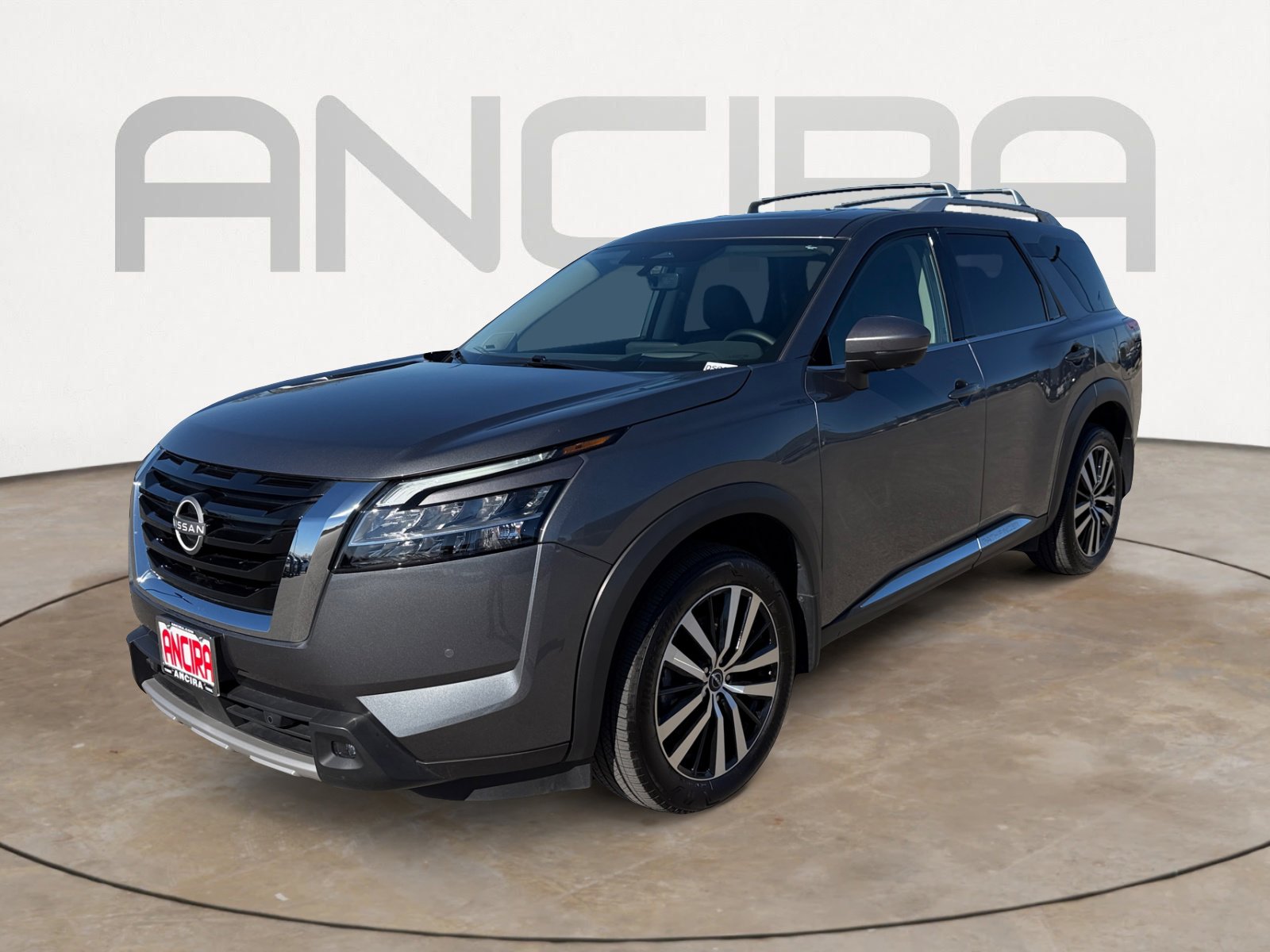 Used 2024 Nissan Pathfinder Platinum w/ Cargo Package image 9