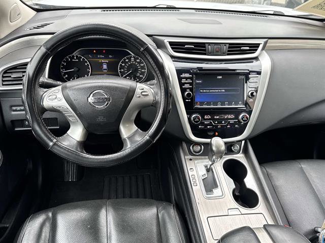 Used 2017 Nissan Murano SL image 9