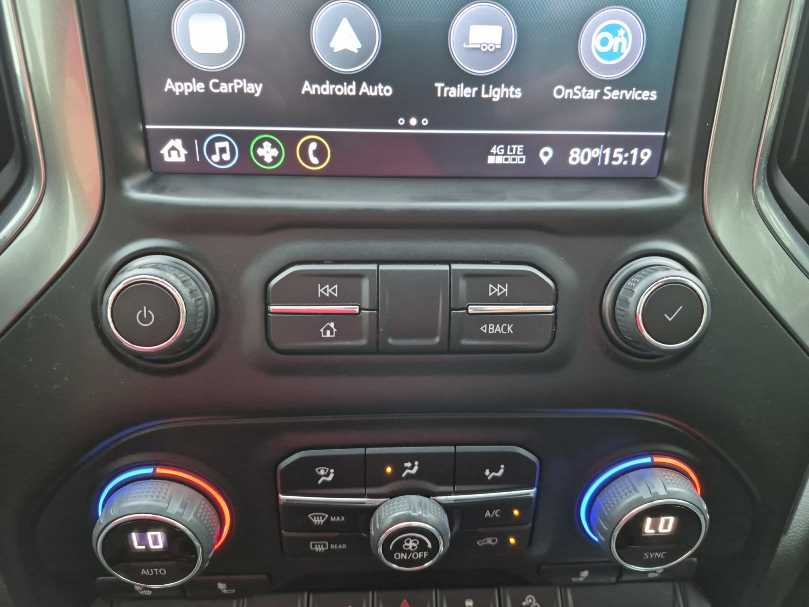 Used 2022 Chevrolet Silverado 2500 LT w/ Texas Edition image 17