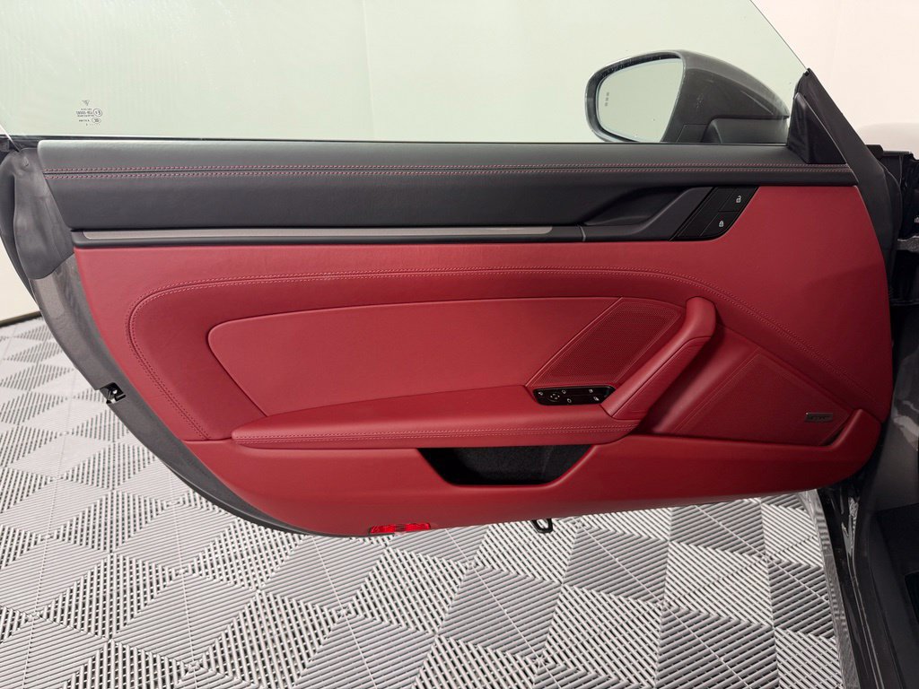 Certified 2024 Porsche 911 Carrera GTS RWD image 18