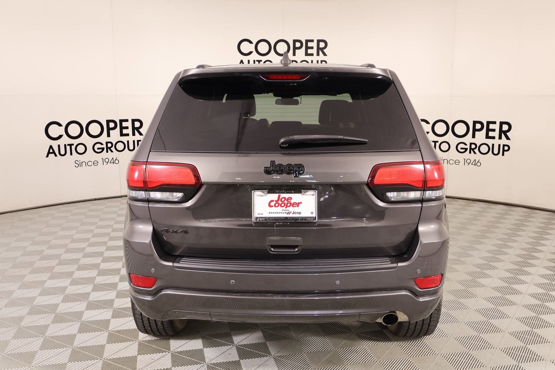 Used 2021 Jeep Grand Cherokee Laredo X AWD/4WD image 22