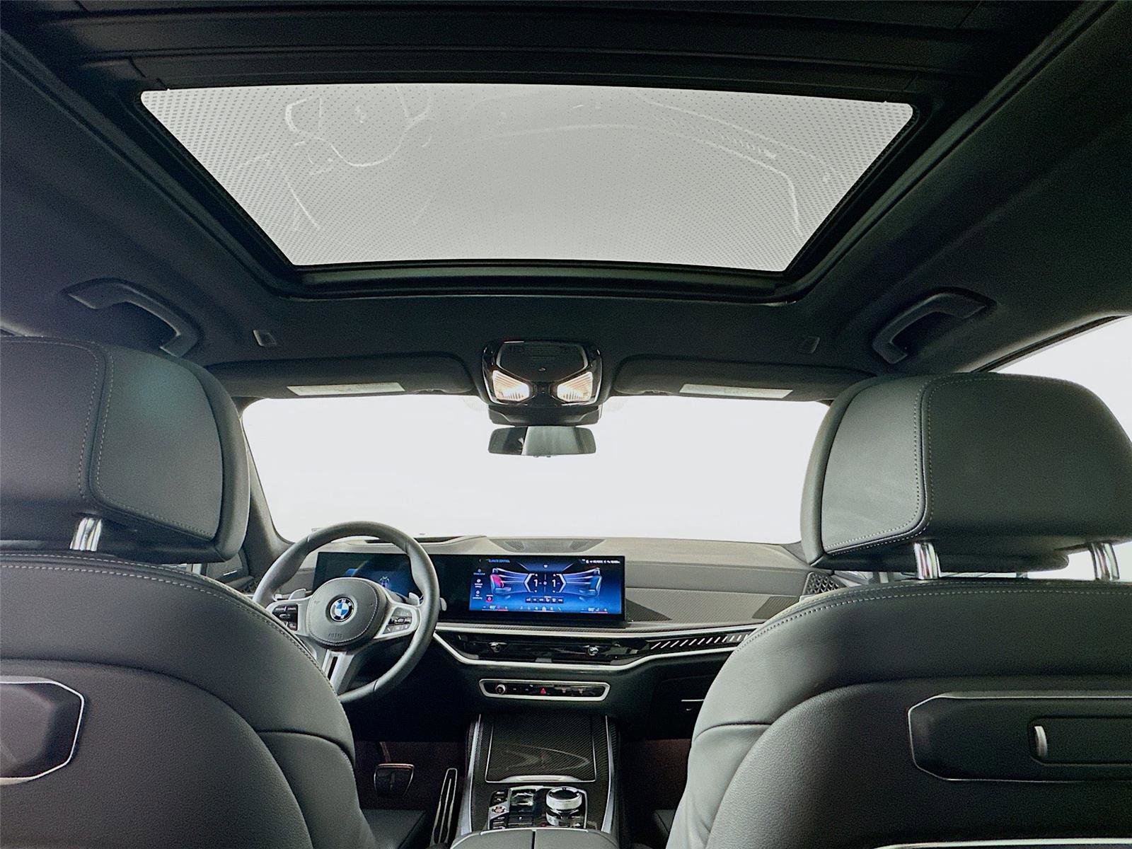 Certified 2024 BMW X7 M60i w/ Executive Package image 23