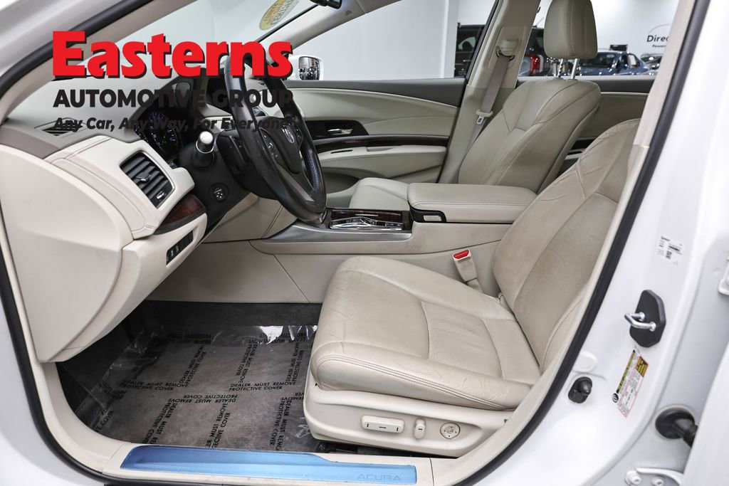 Used 2016 Acura RLX Sport Hybrid w/ Technology Pkg image 14