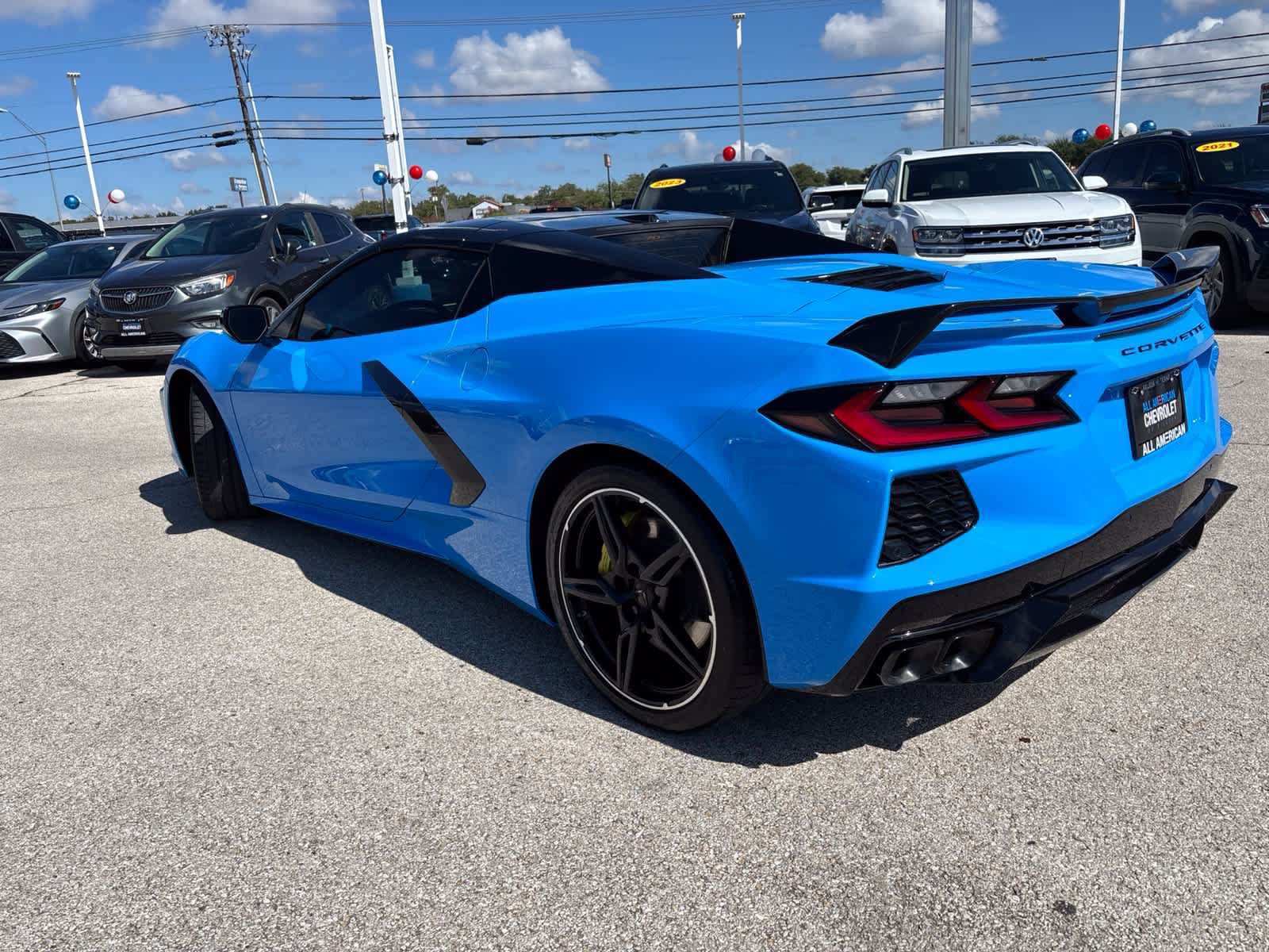 Used 2023 Chevrolet Corvette Stingray Premium Conv w/ Z51 Performance Package RWD image 7
