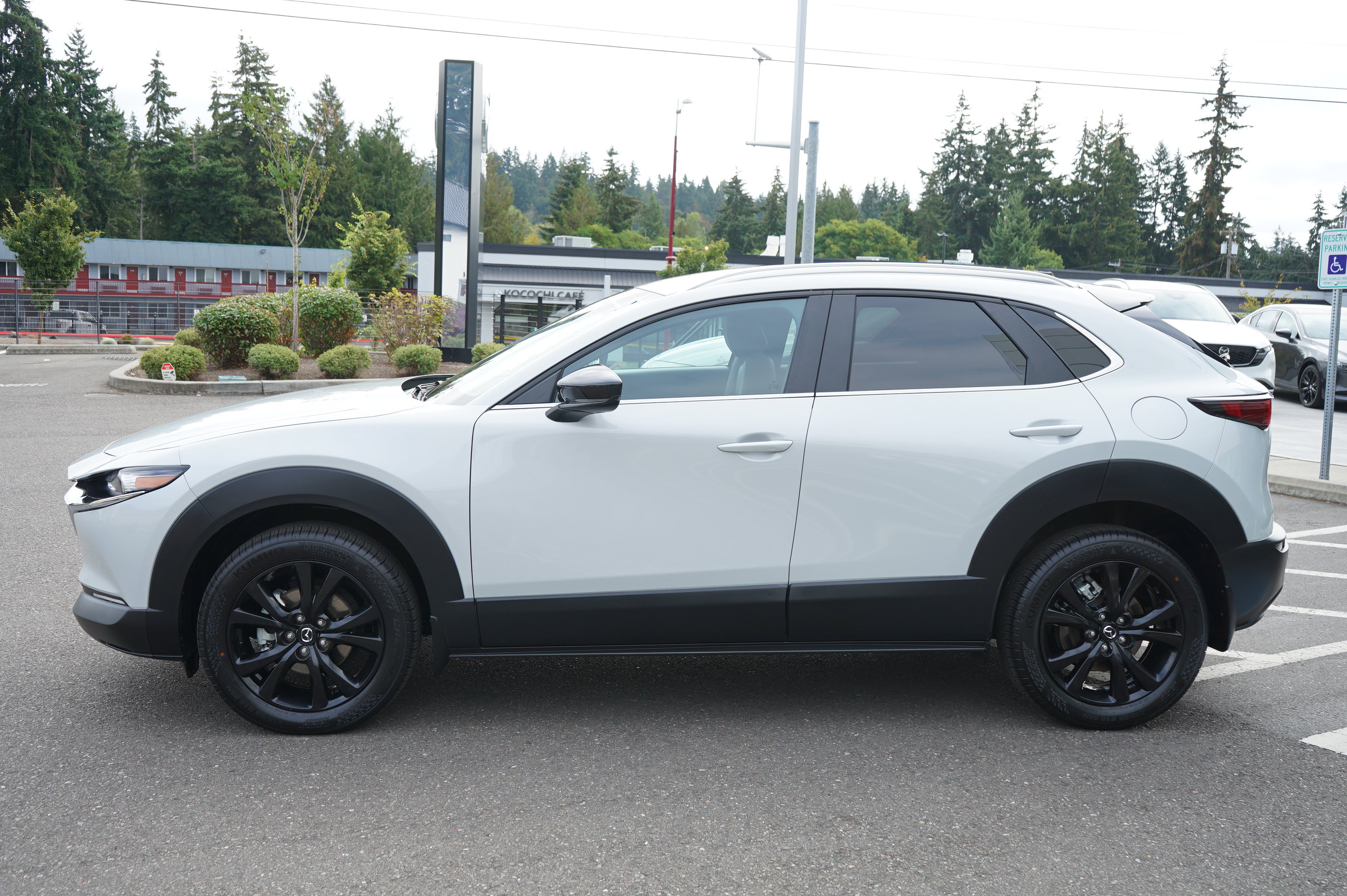 Certified 2024 MAZDA CX-30 AWD 2.5 S w/ Select Sport Pkg image 7