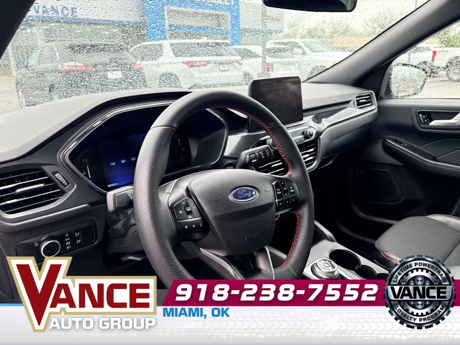 Used 2025 Ford Escape ST-Line image 12
