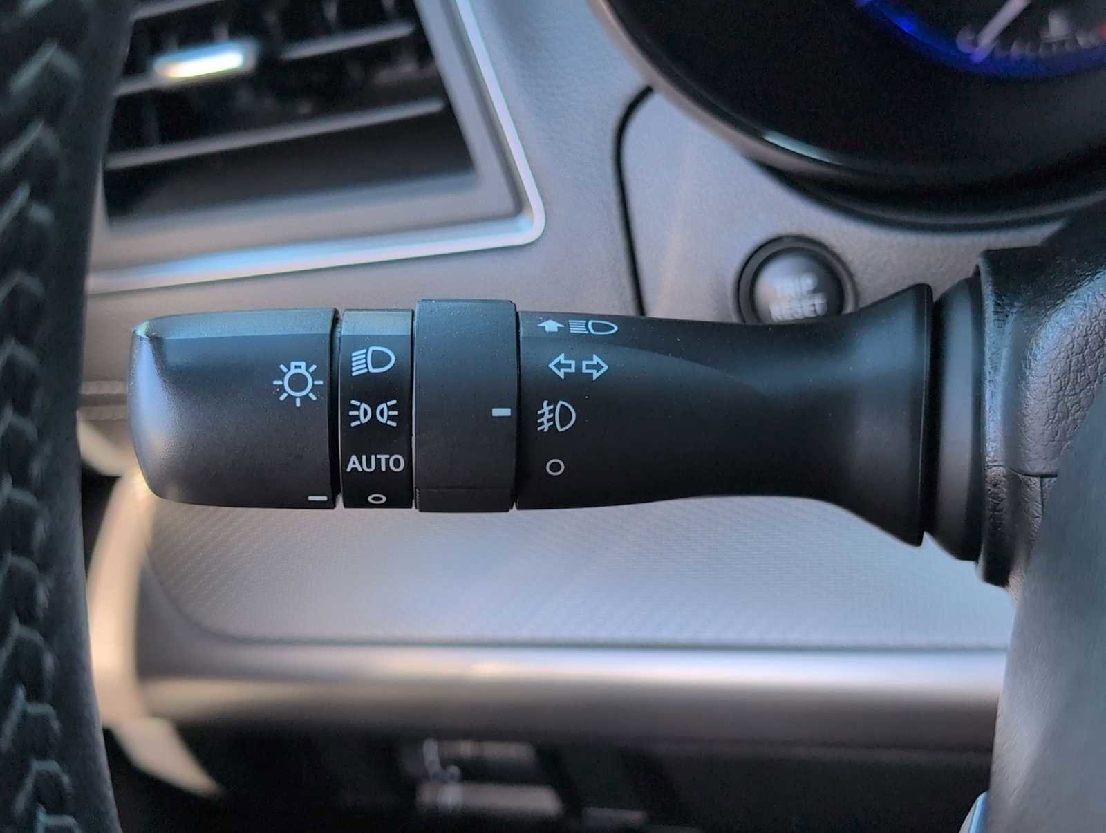 Used 2018 Subaru Outback 2.5i Premium w/ Popular Package #1 image 26