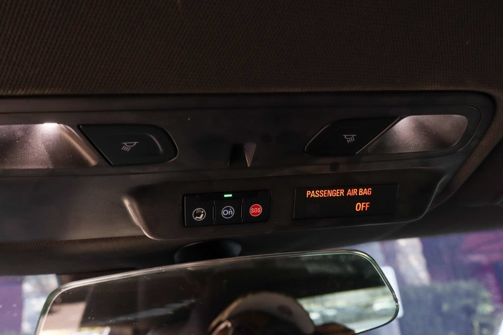 Used 2021 Chevrolet Camaro SS RWD image 30