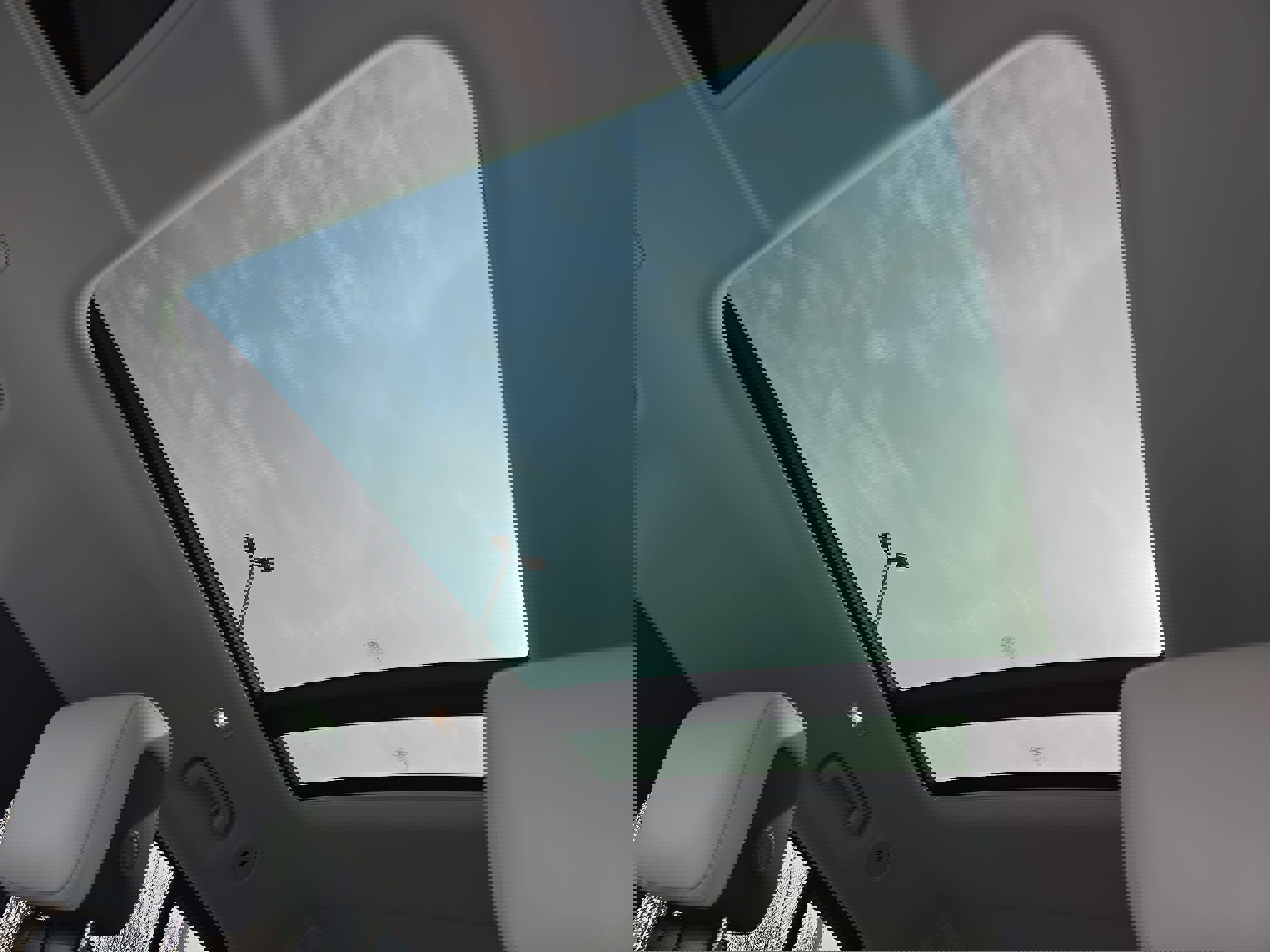 New 2026 Land Rover Defender 130 X-Dynamic SE image 30