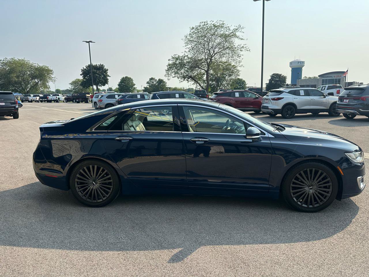 Used 2018 Lincoln MKZ Reserve w/ Climate Package AWD/4WD image 8