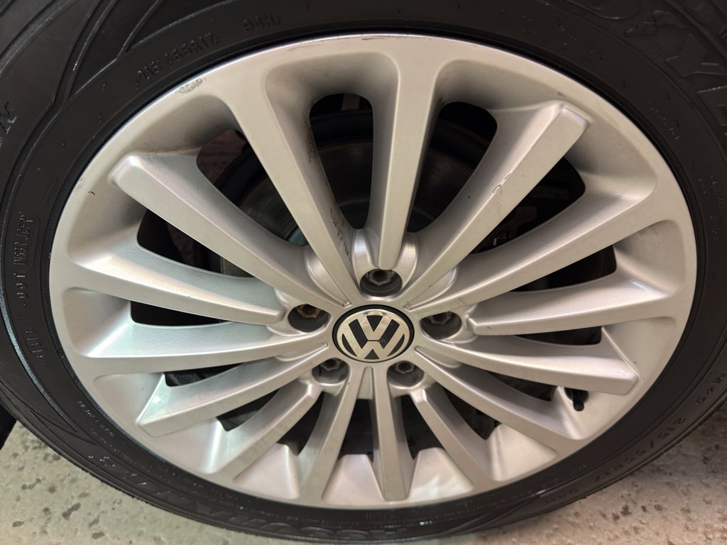 Used 2016 Volkswagen Passat 1.8T SE image 36