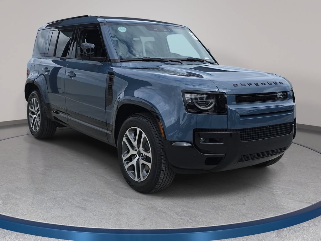 New 2026 Land Rover Defender 110 X-Dynamic SE AWD/4WD image 3