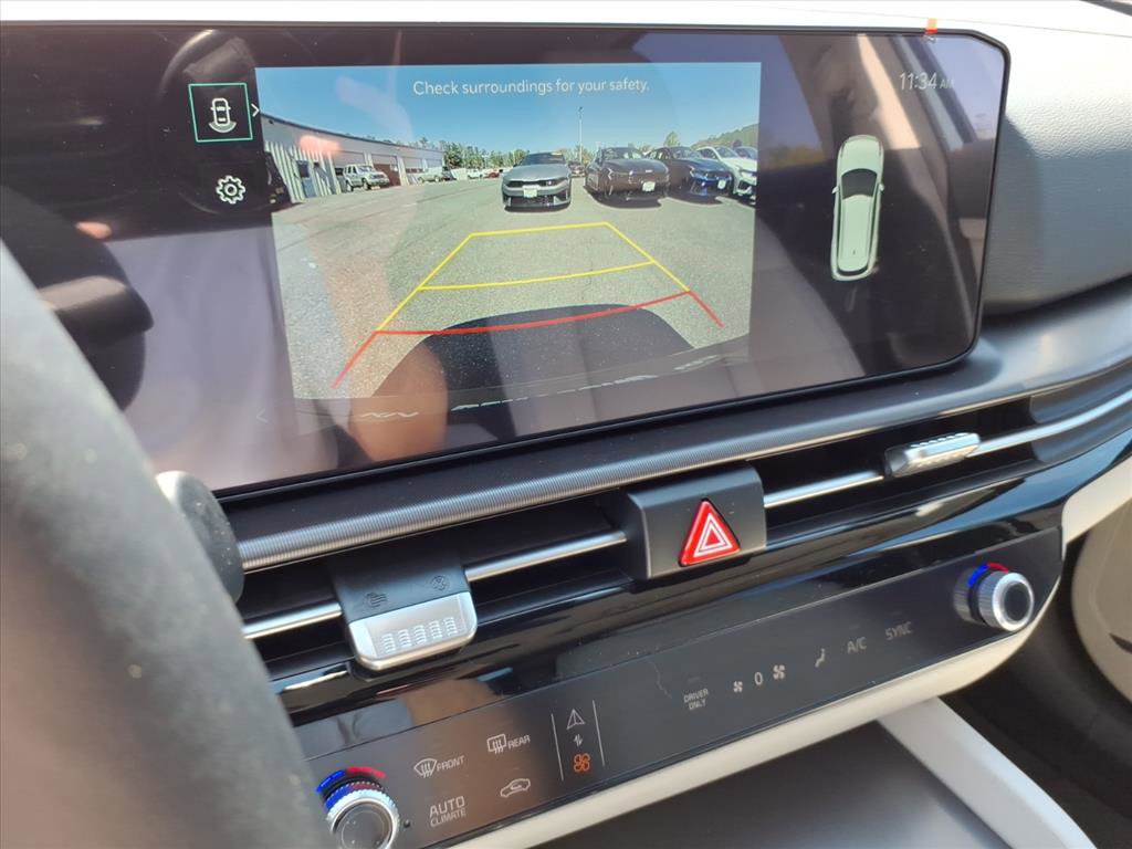 New 2026 Kia Sportage EX image 27