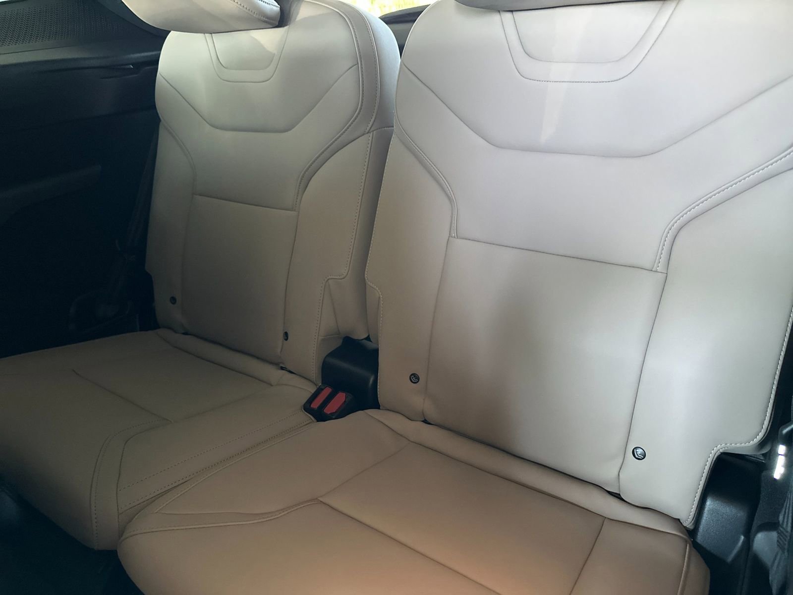 Used 2025 Volvo EX90 Ultra AWD/4WD image 19