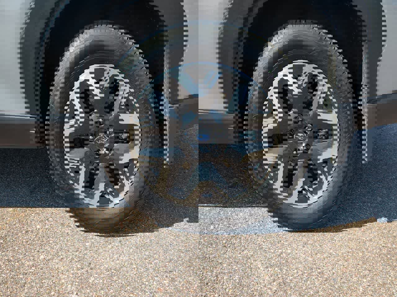 Used 2025 Subaru Forester Premium w/ Convenience Package #1 AWD/4WD image 13