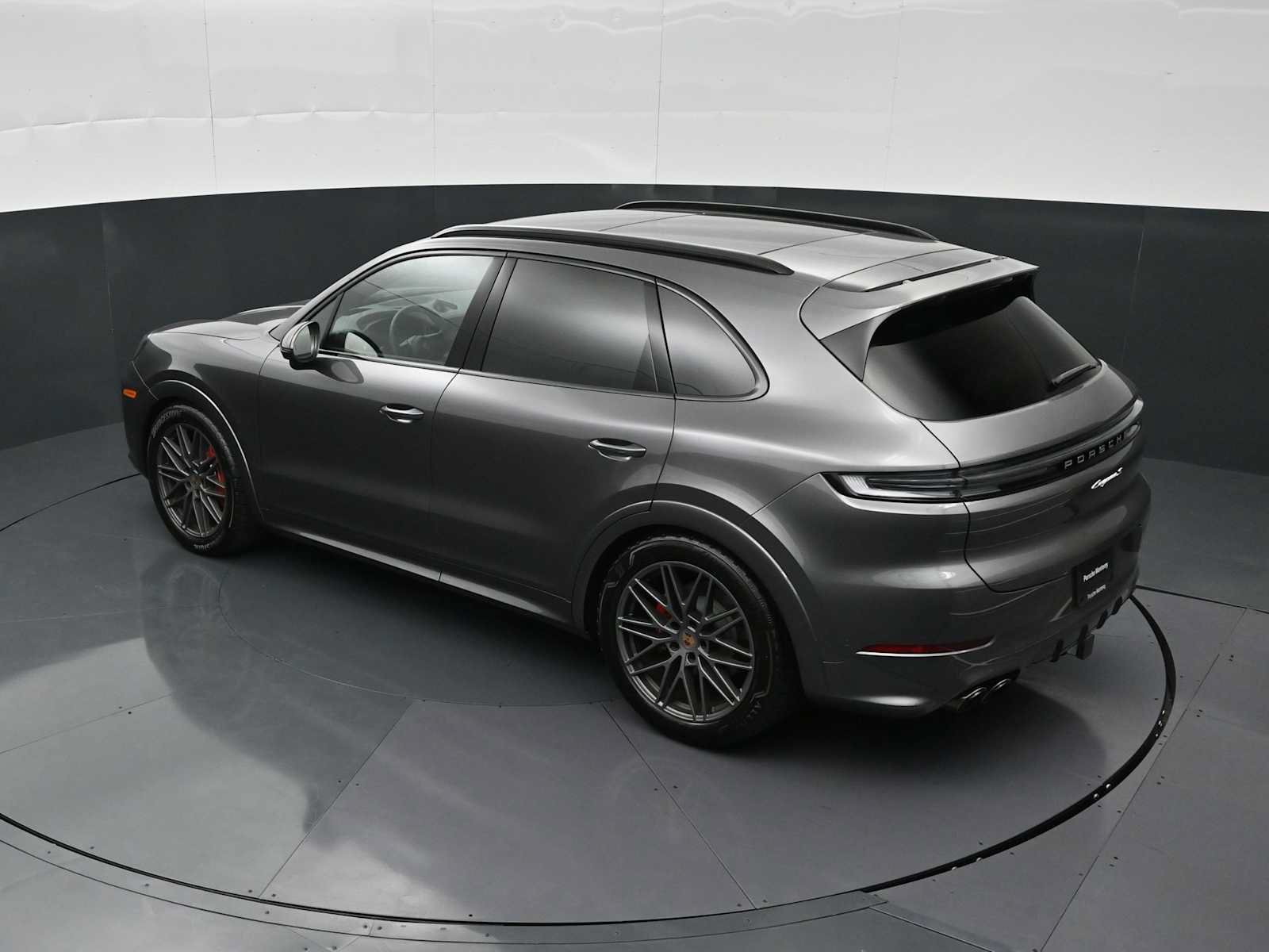 New 2026 Porsche Cayenne S AWD/4WD image 32