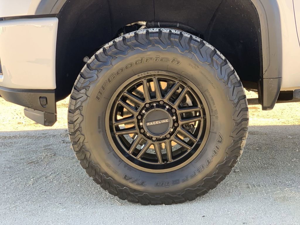 Certified 2022 GMC Sierra 2500 AT4 w/ Gooseneck/5TH Wheel Package image 32