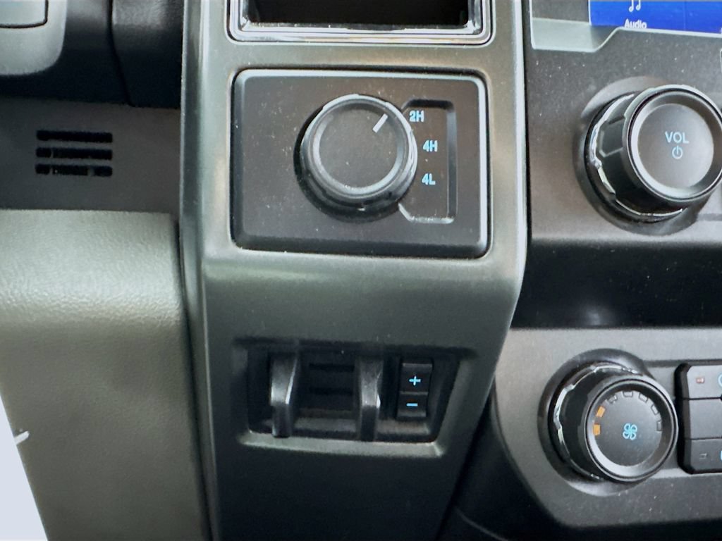 Used 2022 Ford F250 XLT AWD/4WD image 23