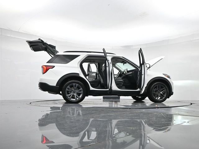 New 2025 Ford Explorer Active w/ Active Comfort Package image 51