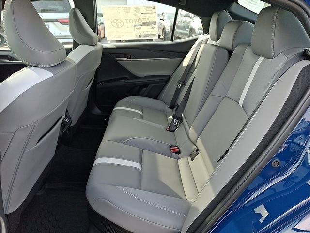 Certified 2026 Toyota Camry SE AWD/4WD image 5