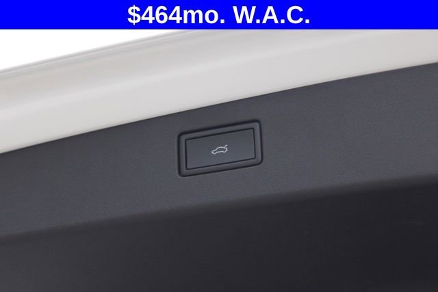 Used 2025 Volkswagen Tiguan SE AWD/4WD image 11