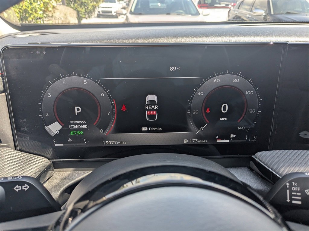 Used 2025 Nissan Kicks SR image 29