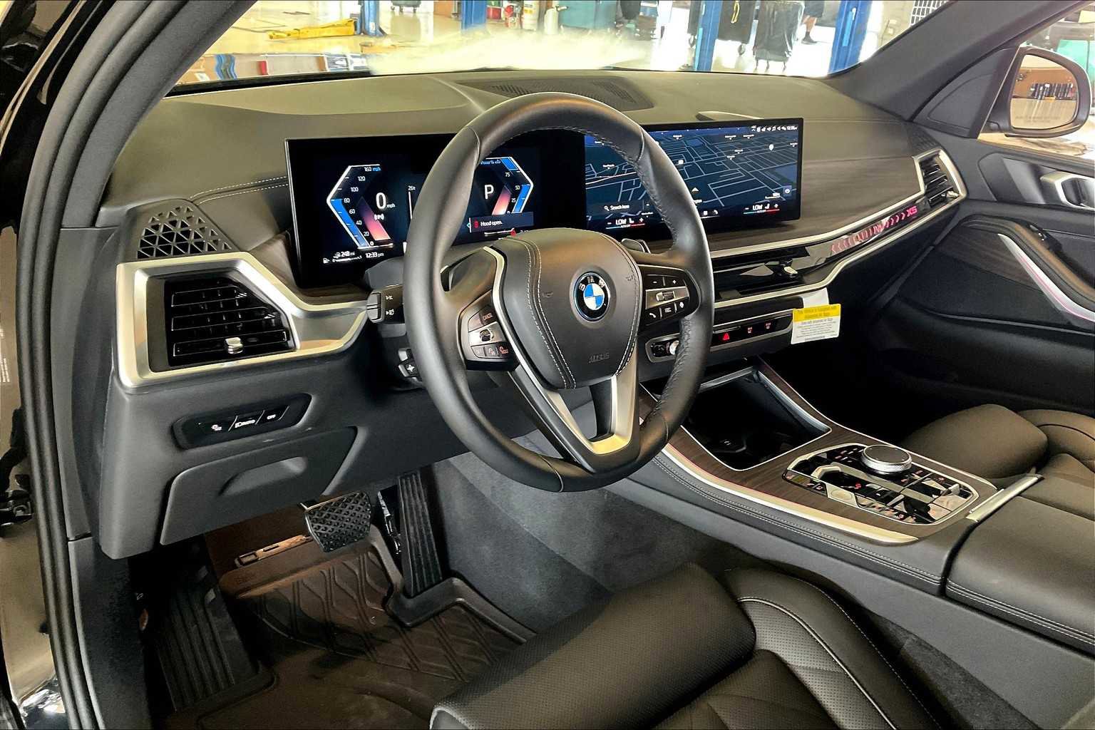 Certified 2024 BMW X5 xDrive50e w/ Parking Assistance Package image 16